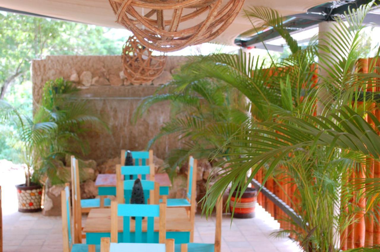 Axkan Tulum Luaran gambar