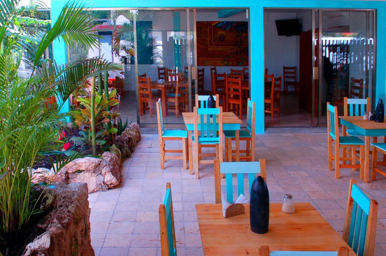 Axkan Tulum Luaran gambar