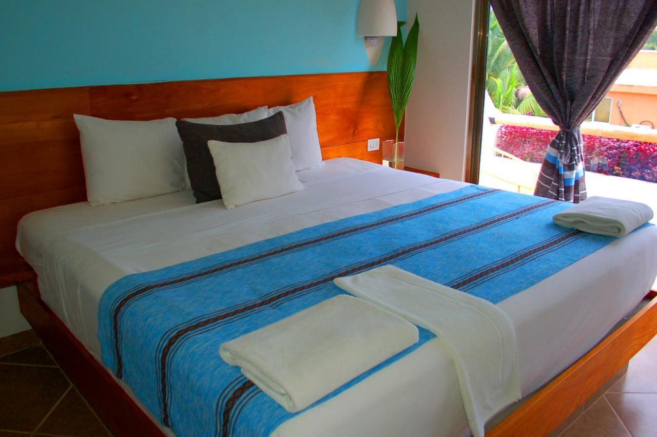 Axkan Tulum Luaran gambar