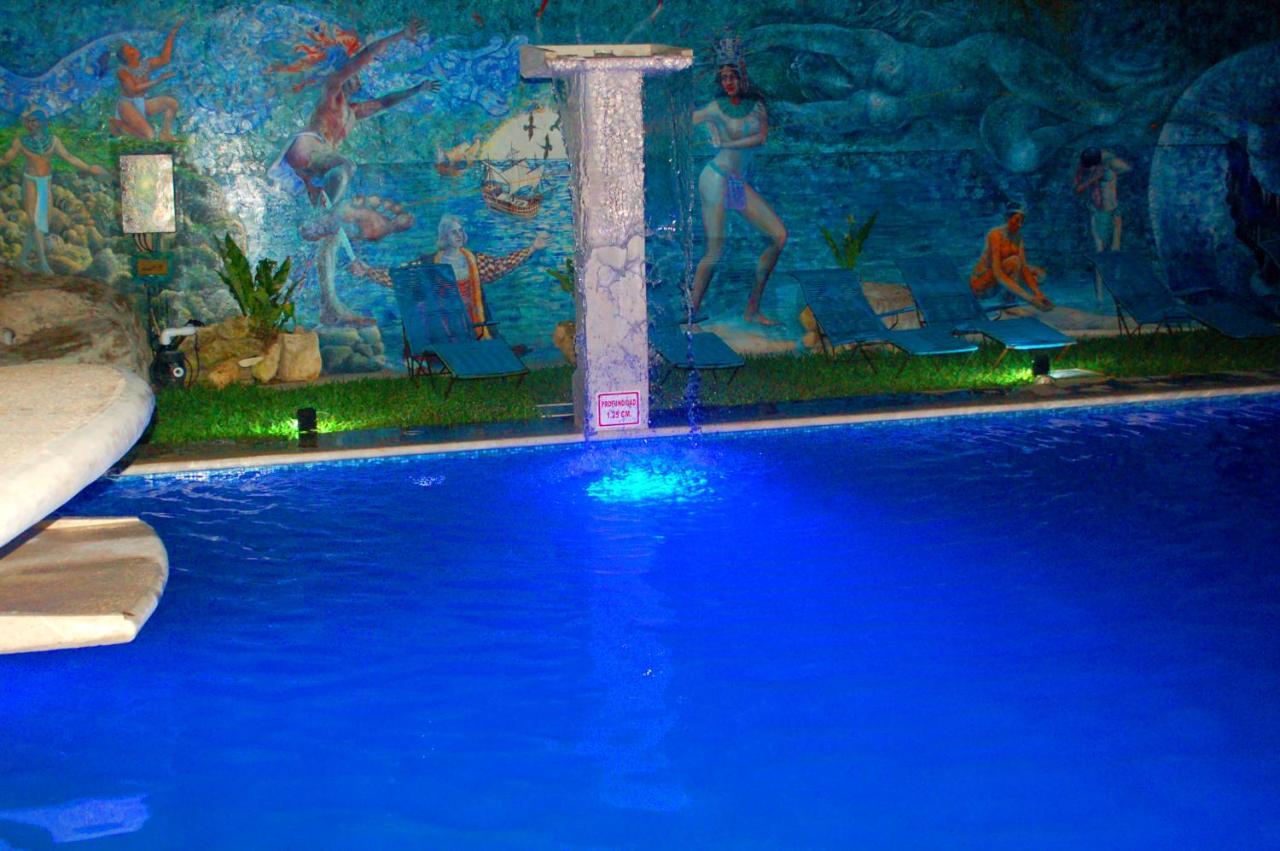 Axkan Tulum Luaran gambar