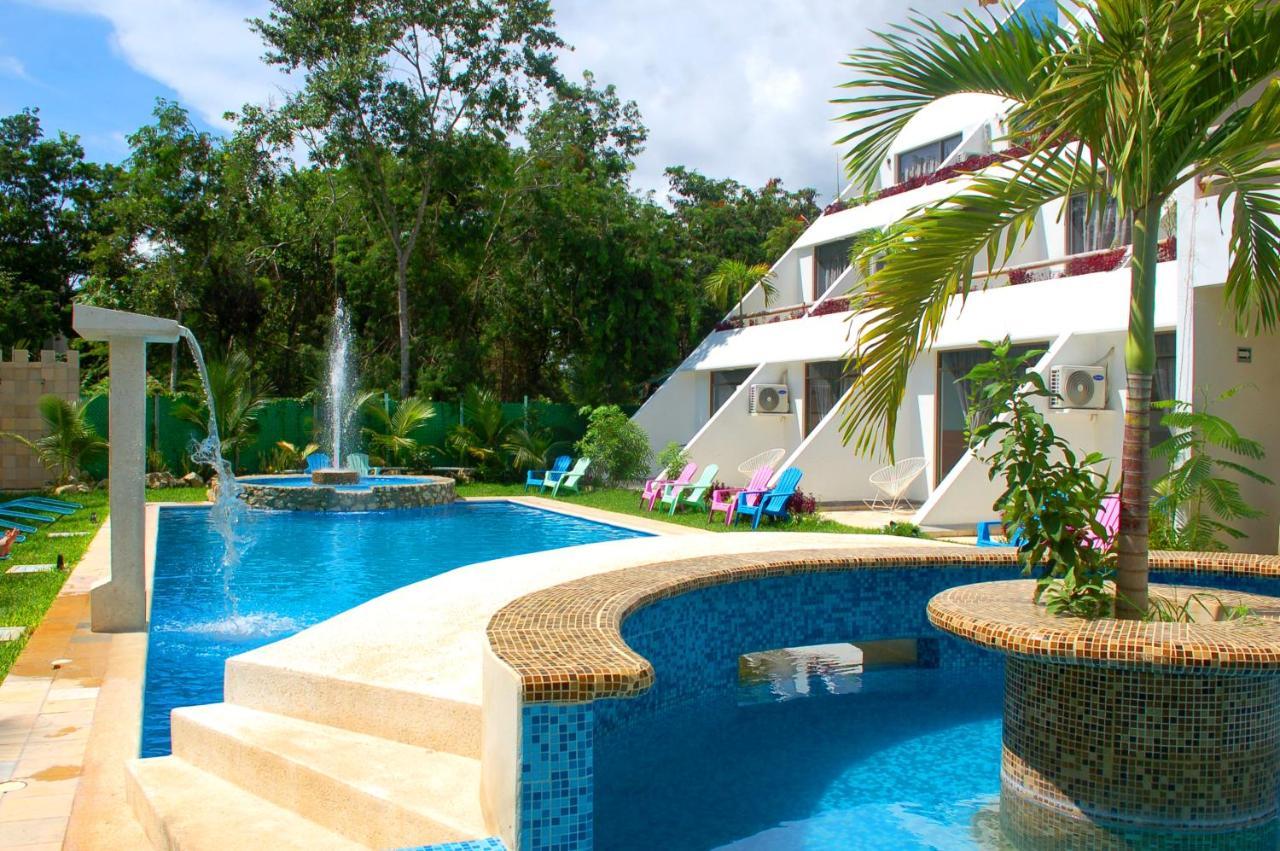 Axkan Tulum Luaran gambar