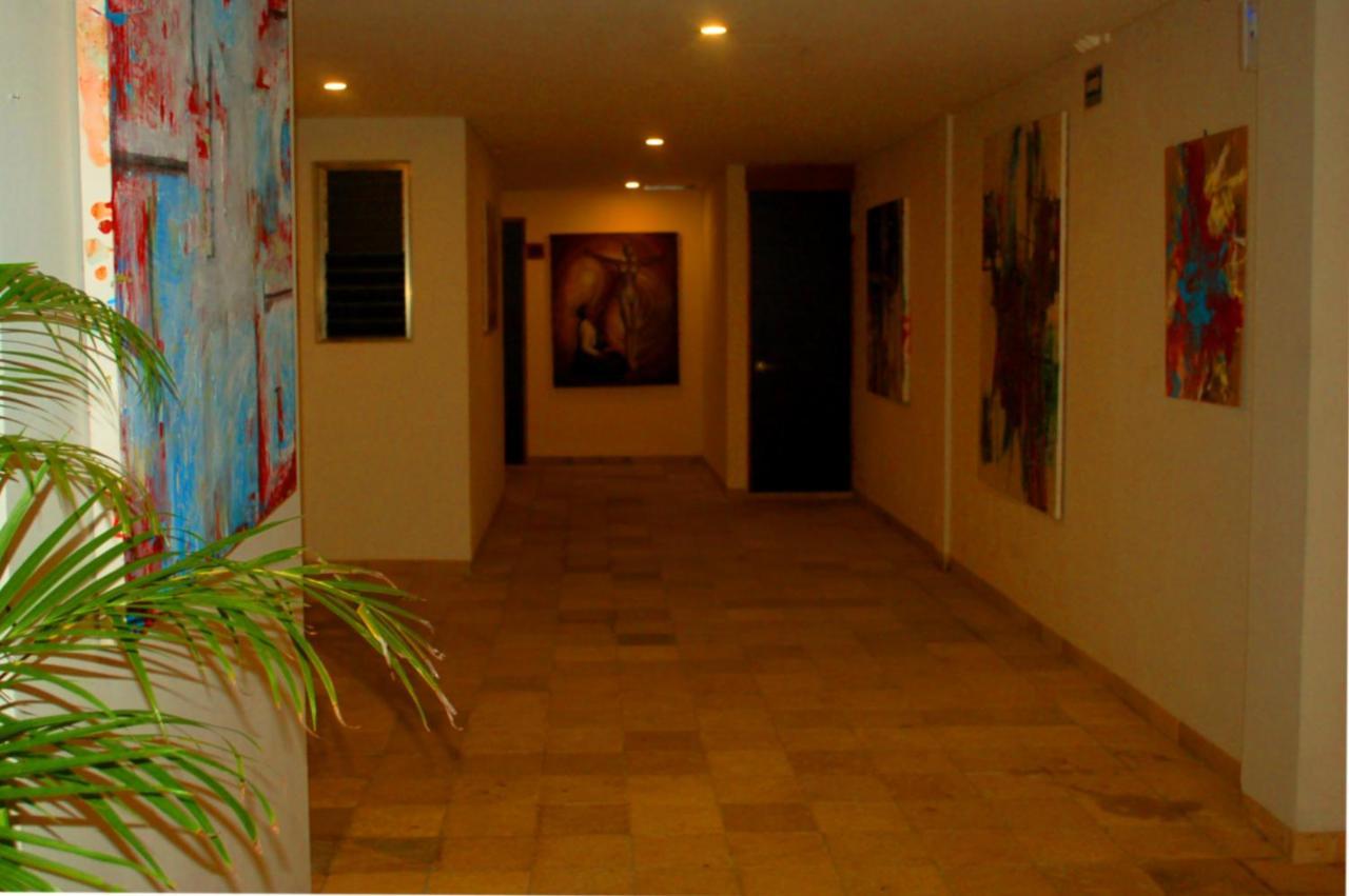 Axkan Tulum Luaran gambar