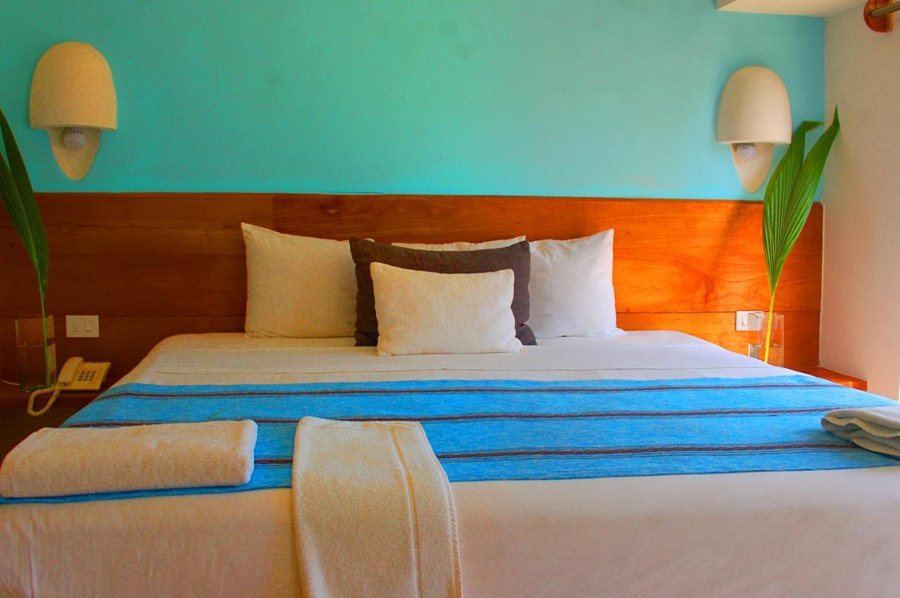Axkan Tulum Luaran gambar