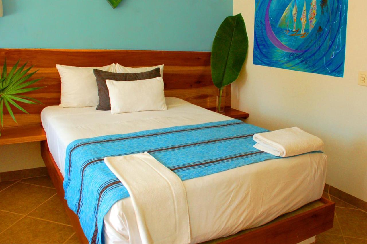 Axkan Tulum Luaran gambar